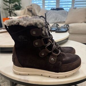 Sorel Black and Gray Fur-Lined Boots